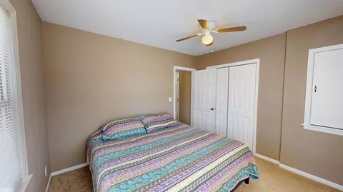 Bedroom - 1409 Circle Dr, Albert Lea, MN 56007 photo 3 of 4