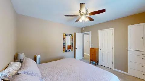 Bedroom - 1409 Circle Dr, Albert Lea, MN 56007 photo 2 of 4