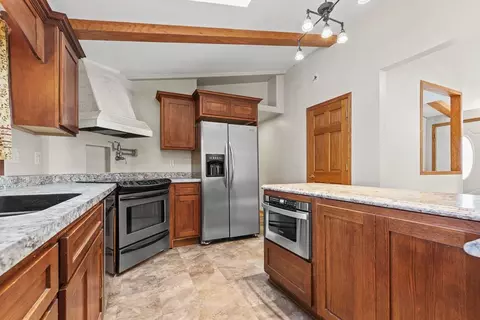 Kitchen - 902 Cheryl Ave, Marshall, MN 56258 photo 4 of 9