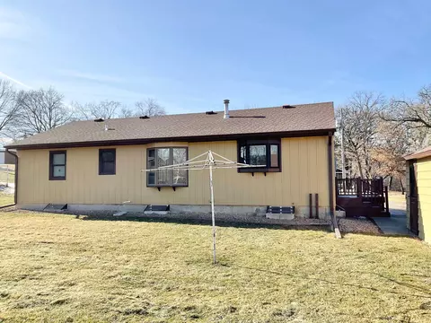 Exterior - 1503 16th St SW, Austin, MN 55912 photo 1 of 2