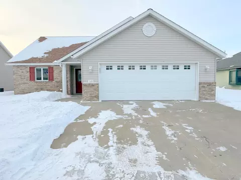 115 Emerald Ave SW, Melrose, MN 56352