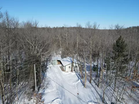 11563 Beaver Dr, Garrison, MN 56401