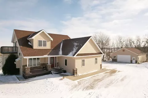 26536 Lake Hills Rd, Detroit Lakes, MN 56501