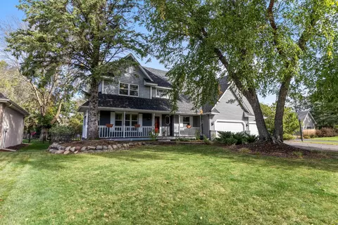 9956 Antrim Rd, Woodbury, MN 55125