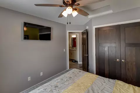 Bedroom - 6185 Fairfax Ct, Baxter, MN 56425 photo 4 of 8