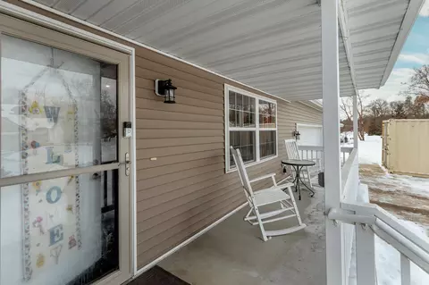 Exterior - 6185 Fairfax Ct, Baxter, MN 56425 photo 6 of 9