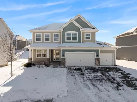 1026 Oakwood Rd, Newport, MN 55055