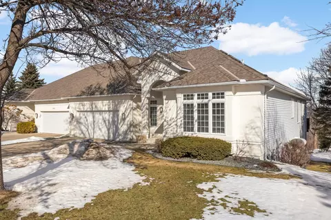 16550 Irwinton Cir, Lakeville, MN 55044
