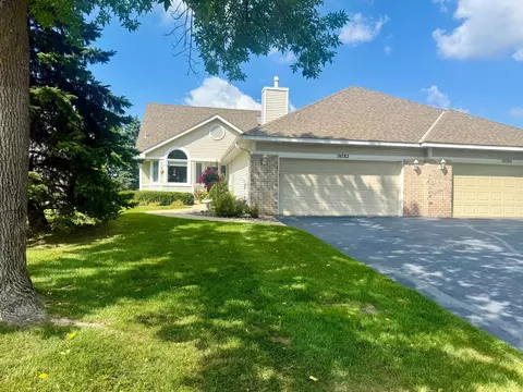 19782 Waterford Ct, Shorewood, MN 55331