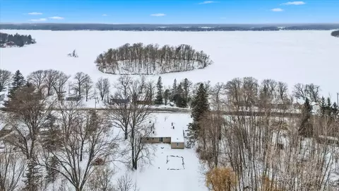 26980 Legend St, Mora, MN 55051