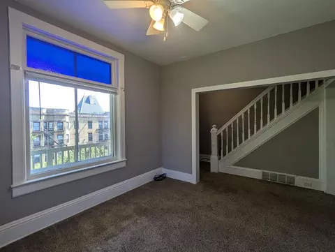 Living - 417 W 5th St, Duluth, MN 55806 photo 2 of 2