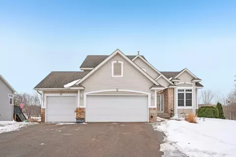 2736 88th Ave NE, Blaine, MN 55449