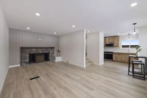 Living - 38138 Hocking Rd, Bigfork, MN 56628 photo 3 of 7