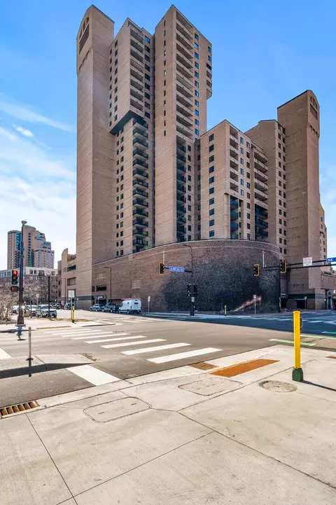 20 2nd St NE #P908, Minneapolis, MN 55413