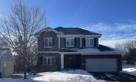 477 Canyon Blvd, Hudson, WI 54016