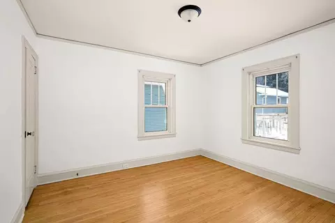 Bedroom - 2815 E 2nd St, Duluth, MN 55812 photo 6 of 8