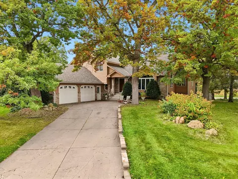 4235 Trenton Ln N, Plymouth, MN 55441