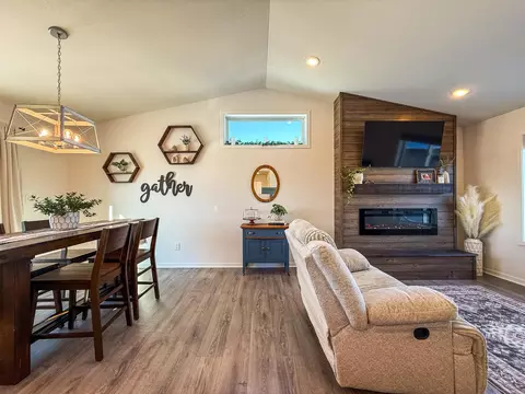 Living - 888 7th Ave, Wanamingo, MN 55983 photo 1 of 5