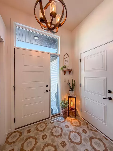 Entry Way - 888 7th Ave, Wanamingo, MN 55983 photo 2 of 2