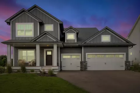 17660 Jett Cir SE, Prior Lake, MN 55372