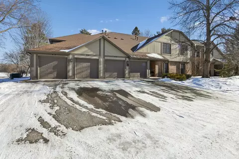 5101 Balmoral Ln, Bloomington, MN 55437