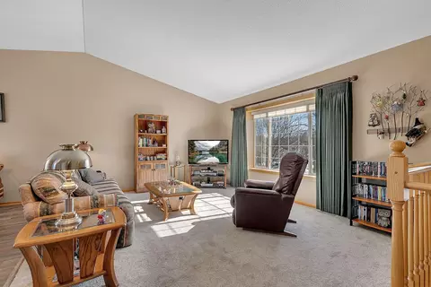 1819 Tyler Path, Saint Cloud, MN 56301 photo 2