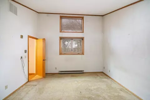 Bedroom - 5617 47th St SE, Saint Cloud, MN 56304 photo 6 of 9