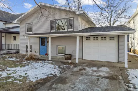1073 W King St, Winona, MN 55987
