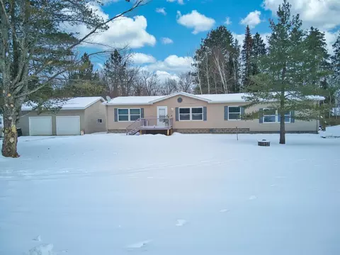 27244 Bass Brook Ln, Cohasset, MN 55721