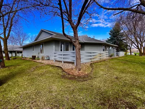 Exterior - 314 Bogey Ln, Cold Spring, MN 56320 photo 3 of 5