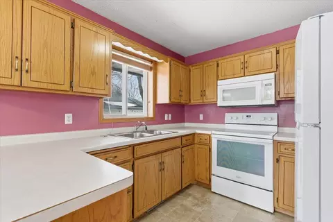 Kitchen - 314 Bogey Ln, Cold Spring, MN 56320 photo 1 of 4