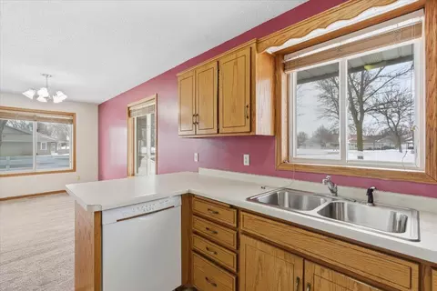 Kitchen - 314 Bogey Ln, Cold Spring, MN 56320 photo 4 of 4