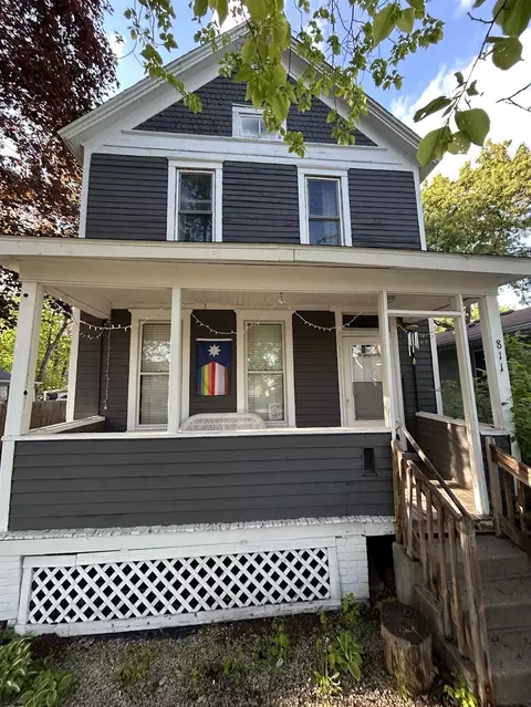 811 Watson Ave, Saint Paul, MN 55102
