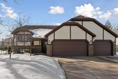 13518 Thrush St NW, Andover, MN 55304