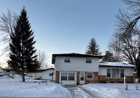 558 Terrace Dr, Granite Falls, MN 56241