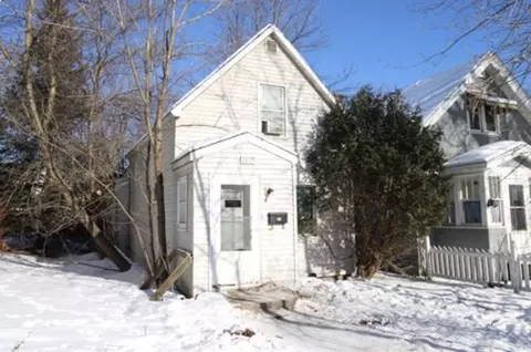 2869 Exeter St, Duluth, MN 55806