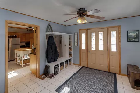 Entry Way - 4575 Crawford St, Brainerd, MN 56401 photo 1 of 2