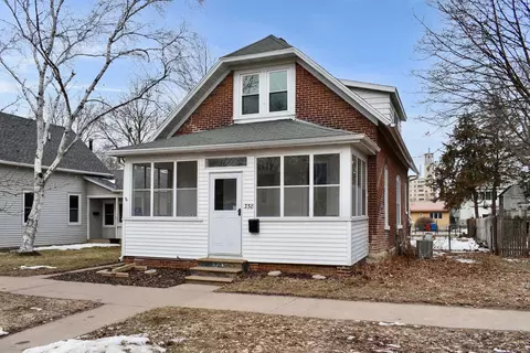 358 E Wabasha St, Winona, MN 55987
