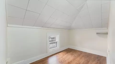 Bedroom - 417 Becker Ave SE, Willmar, MN 56201 photo 4 of 7