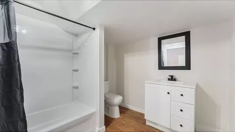 Bath - 417 Becker Ave SE, Willmar, MN 56201 photo 1 of 2