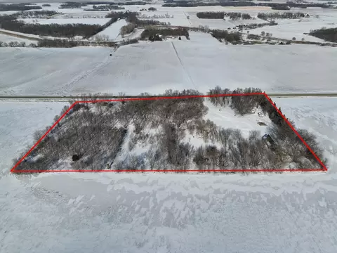 87387 245th St, Albert Lea, MN 56007