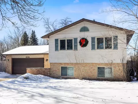 1694 119th Ave NW, Coon Rapids, MN 55448