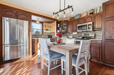 2455 Woodale Dr, Mounds View, MN 55112