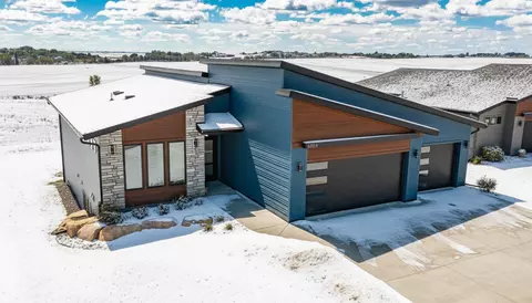 6554 Morgan Dr NW, Byron, MN 55920