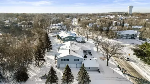5998 Fernwood St, Shoreview, MN 55126