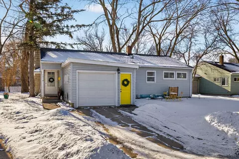 1510 Damon Ct SE, Rochester, MN 55904