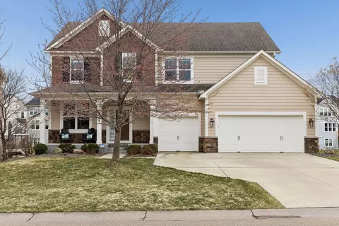 1583 Bluewater Ln, Woodbury, MN 55129