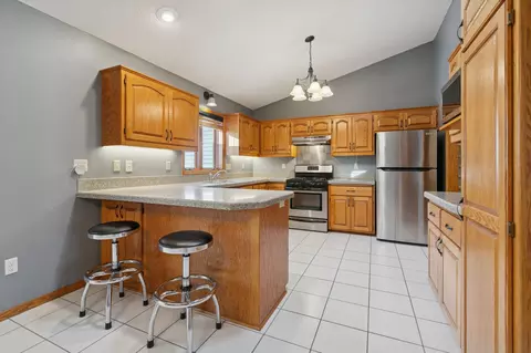 Kitchen - 6623 119th Pl N, Champlin, MN 55316 photo 1 of 2