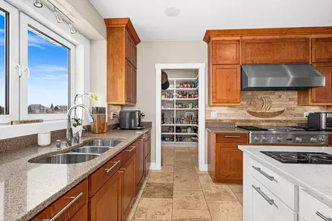 Kitchen - 3725 N Ridge Rd, Duluth, MN 55804 photo 7 of 7