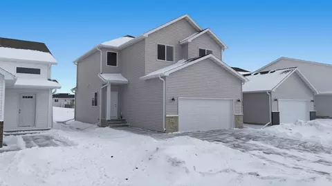 6874 Joseph St, Horace, ND 58047